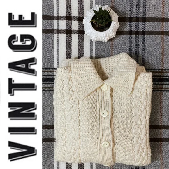 Hand knit Fishermen cable knit cream button-down cardigan chunky sweater - Picture 3 of 16